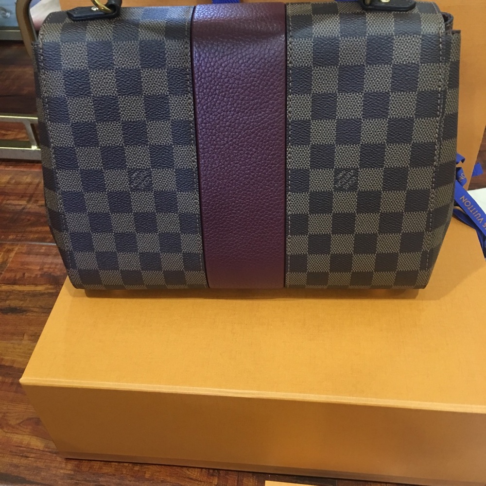 🎁🎁SOLD🎁🎁🎁Louis Vuitton bond street - Picture 4 of 8